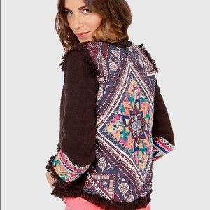 Billabong Embroidered Jacket Size Small